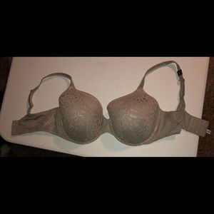 Brand new Victoria Secret 38DDD bra